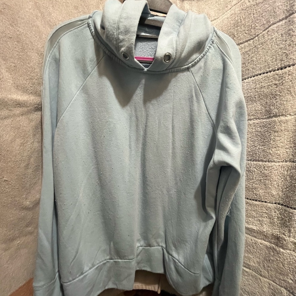 Women's Blue Sweater